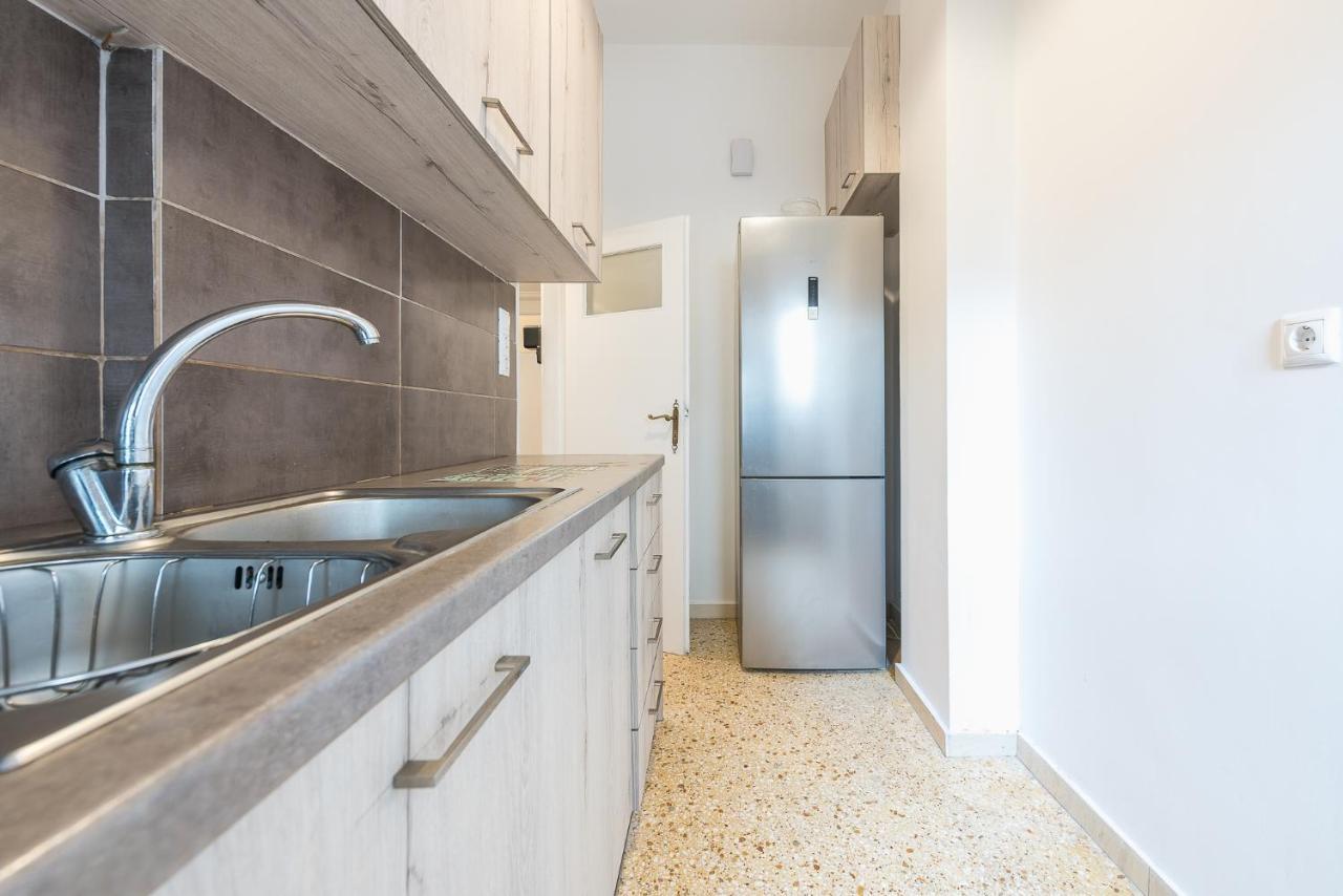 Victoria Sun Apartments Афіни Екстер'єр фото
